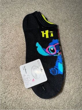 NWT WOMEN’S DISNEY LILO AND STITCH NO SHOW SOCKS (5 PAIRS) SHOE SIZE 4-10